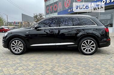 Внедорожник / Кроссовер Audi Q7 2016 в Одессе