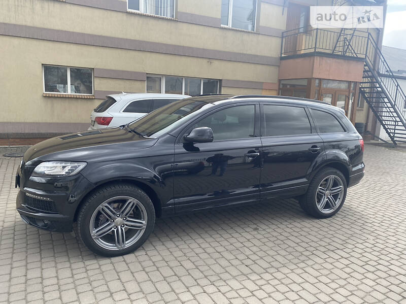 Внедорожник / Кроссовер Audi Q7 2011 в Луцке