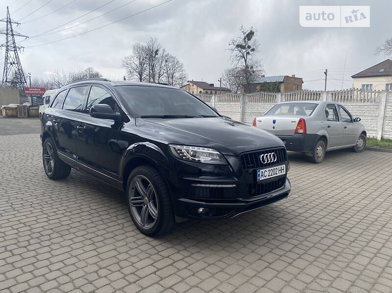 Внедорожник / Кроссовер Audi Q7 2011 в Луцке