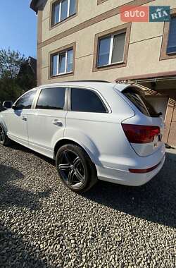 Внедорожник / Кроссовер Audi Q7 2011 в 