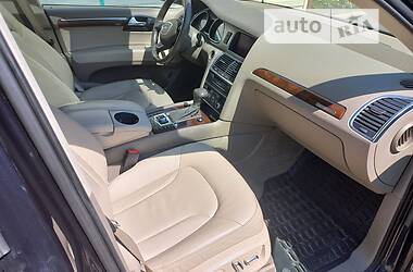 Позашляховик / Кросовер Audi Q7 2011 в Луцьку