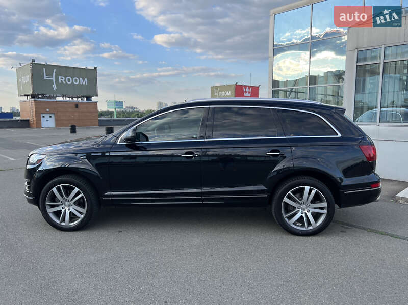 Внедорожник / Кроссовер Audi Q7 2015 в Киеве