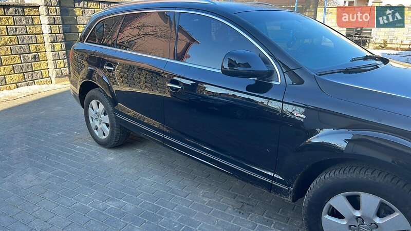 Внедорожник / Кроссовер Audi Q7 2013 в Ровно