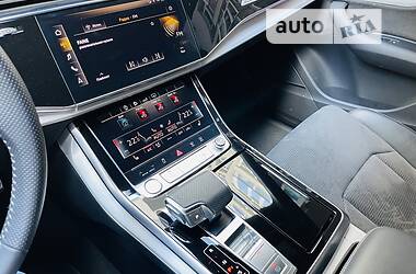 Позашляховик / Кросовер Audi Q7 2020 в Львові