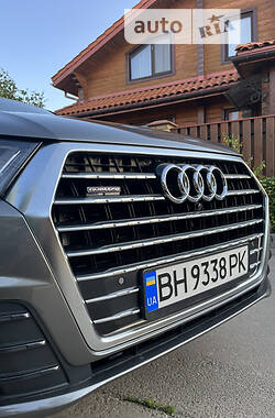 Позашляховик / Кросовер Audi Q7 2016 в Одесі