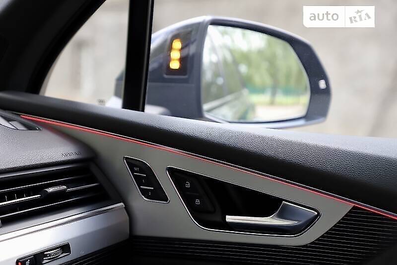 Позашляховик / Кросовер Audi Q7 2018 в Дрогобичі