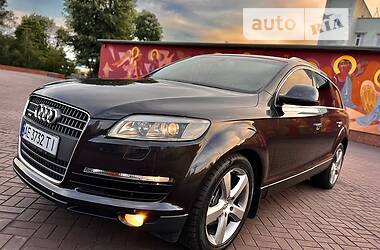 Позашляховик / Кросовер Audi Q7 2007 в Дніпрі