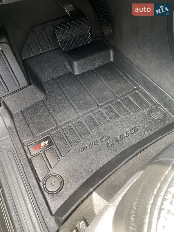 Внедорожник / Кроссовер Audi Q7 2013 в Верховине фото 37 Внедорожник / Кроссовер Audi Q7 2013 в Верховине