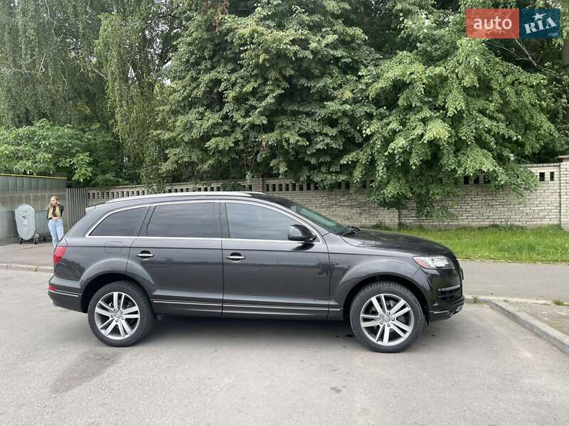 Audi Q7 2012