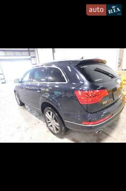 Позашляховик / Кросовер Audi Q7 2011 в 