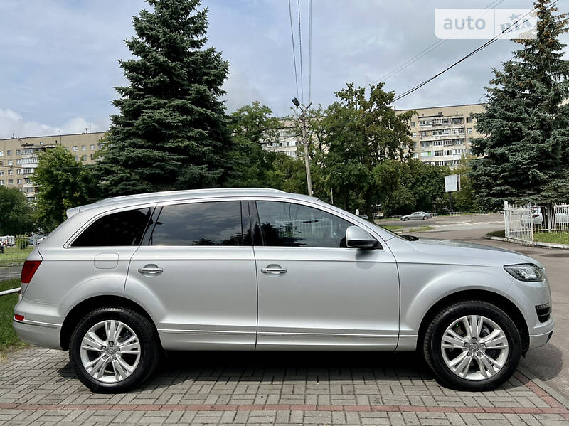 Позашляховик / Кросовер Audi Q7 2013 в Львові
