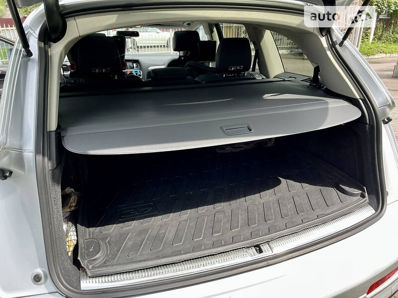 Позашляховик / Кросовер Audi Q7 2013 в Львові