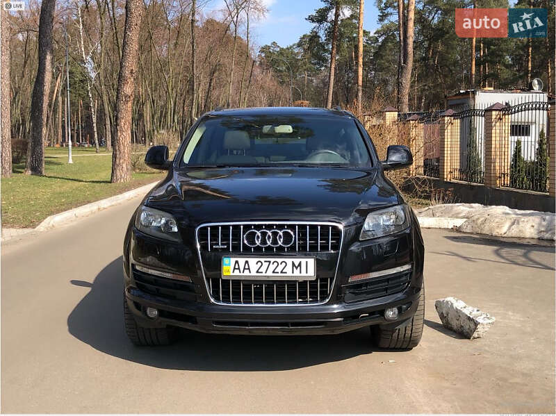 Позашляховик / Кросовер Audi Q7 2007 в Києві