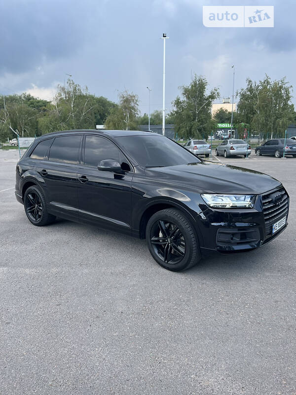 Позашляховик / Кросовер Audi Q7 2016 в Запоріжжі