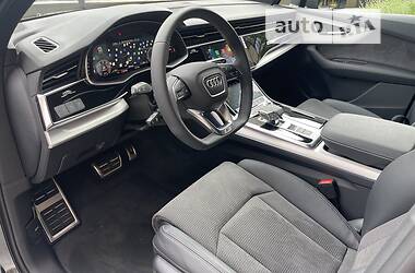 Внедорожник / Кроссовер Audi Q7 2022 в 