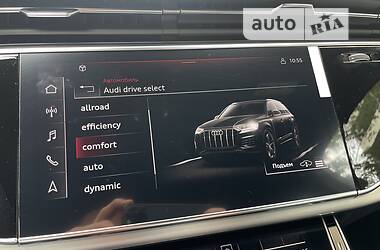 Внедорожник / Кроссовер Audi Q7 2022 в 