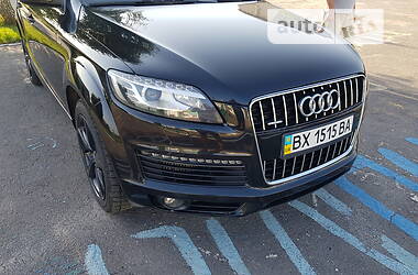 Позашляховик / Кросовер Audi Q7 2009 в 
