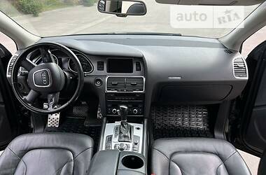 Позашляховик / Кросовер Audi Q7 2007 в 