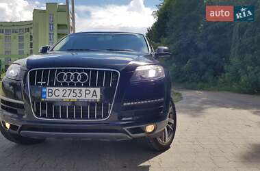 Внедорожник / Кроссовер Audi Q7 2013 в 