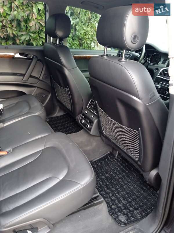 Внедорожник / Кроссовер Audi Q7 2014 в Никополе
