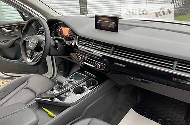 Внедорожник / Кроссовер Audi Q7 2017 в Коломые