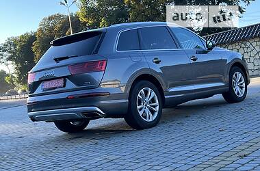 Внедорожник / Кроссовер Audi Q7 2017 в Львове