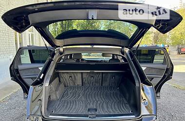 Позашляховик / Кросовер Audi Q7 2021 в 