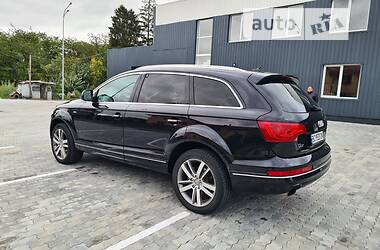 Внедорожник / Кроссовер Audi Q7 2013 в Стрые