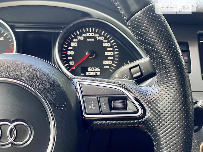 Позашляховик / Кросовер Audi Q7 2012 в Бердичеві
