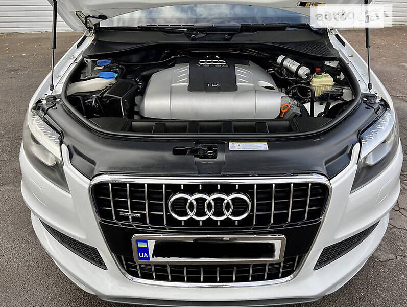 Позашляховик / Кросовер Audi Q7 2012 в Бердичеві