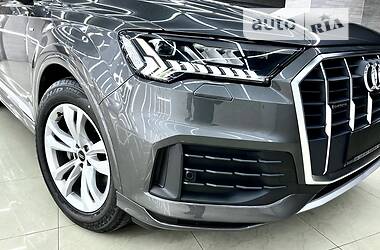 Позашляховик / Кросовер Audi Q7 2022 в Києві