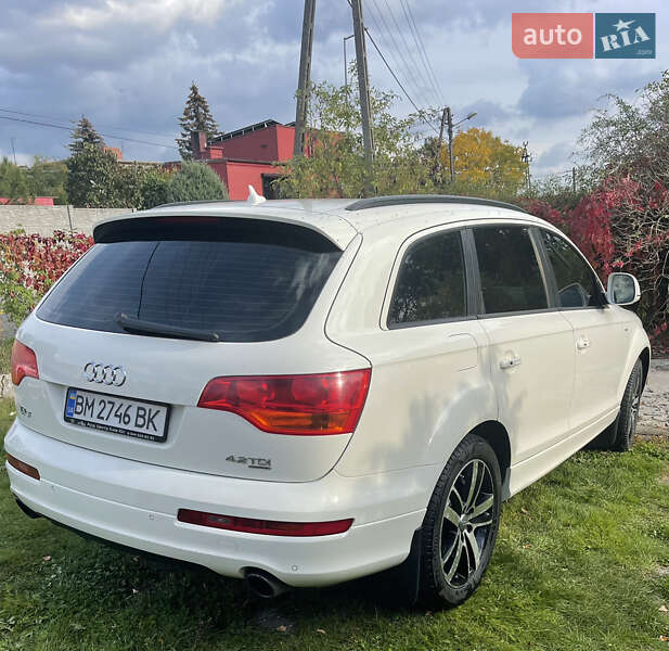 Позашляховик / Кросовер Audi Q7 2009 в Києві