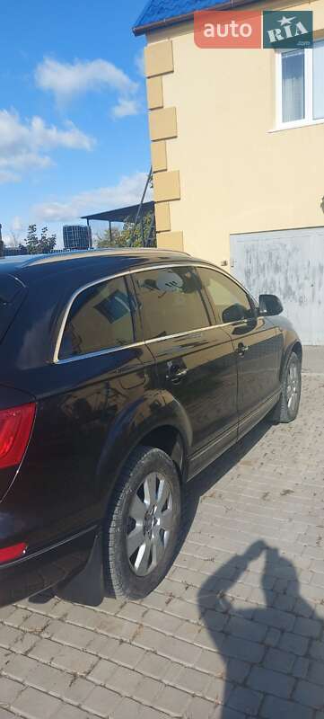 Внедорожник / Кроссовер Audi Q7 2013 в Каменец-Подольском