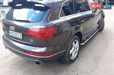 Внедорожник / Кроссовер Audi Q7 2013 в Сумах