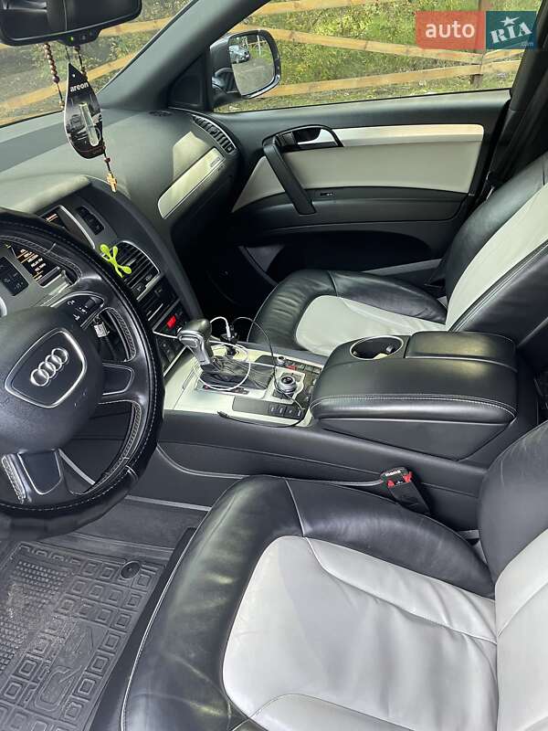 Позашляховик / Кросовер Audi Q7 2013 в Кременчуці