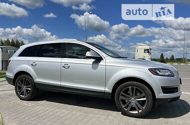 Внедорожник / Кроссовер Audi Q7 2013 в Буче