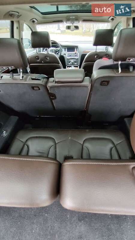 Позашляховик / Кросовер Audi Q7 2010 в Баришівка