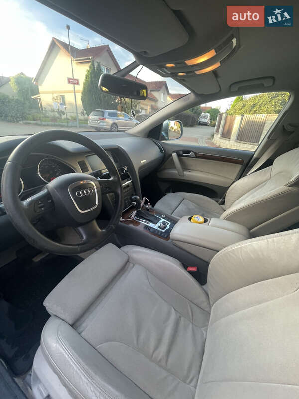Внедорожник / Кроссовер Audi Q7 2008 в Николаеве
