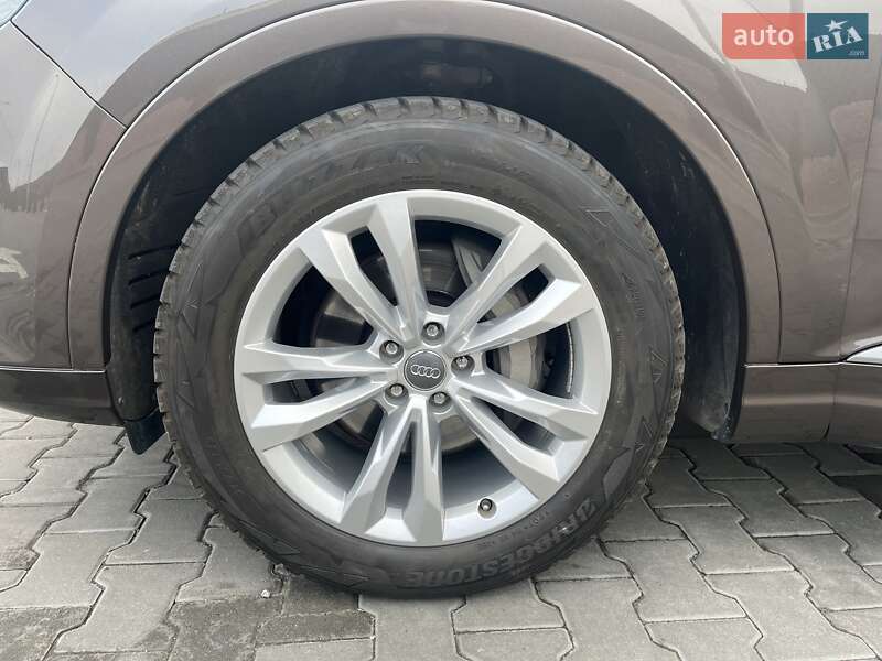 Внедорожник / Кроссовер Audi Q7 2017 в Тернополе