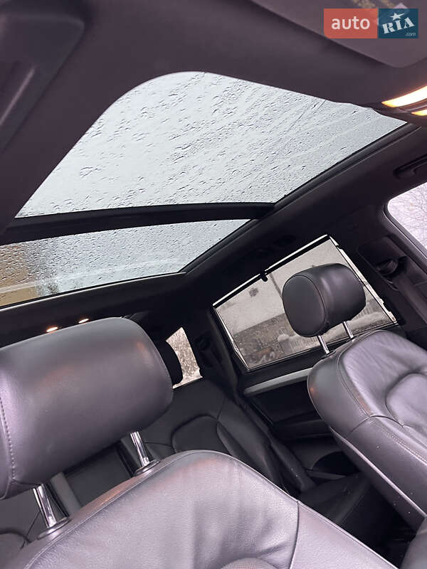 Позашляховик / Кросовер Audi Q7 2013 в Тернополі