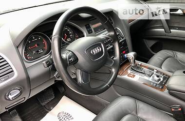 Внедорожник / Кроссовер Audi Q7 2012 в 