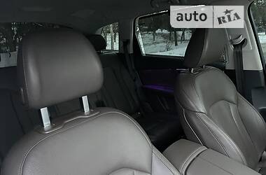 Внедорожник / Кроссовер Audi Q7 2017 в 