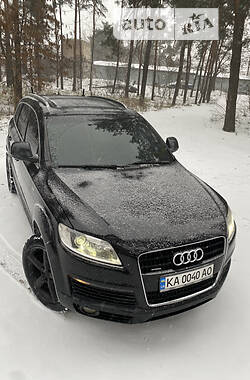Внедорожник / Кроссовер Audi Q7 2008 в Киеве