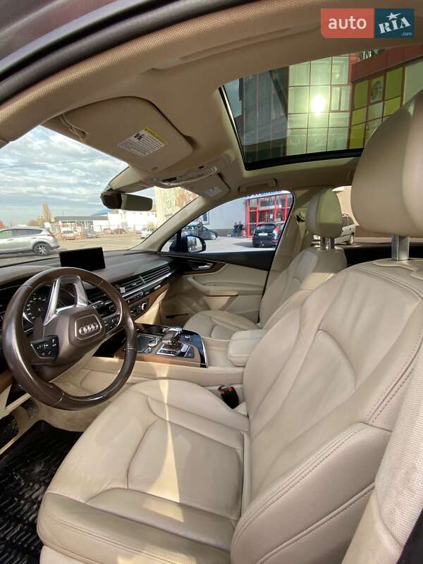 Внедорожник / Кроссовер Audi Q7 2016 в Ивано-Франковске