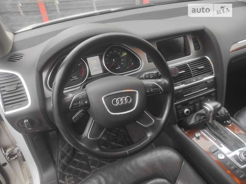 Внедорожник / Кроссовер Audi Q7 2015 в Житомире