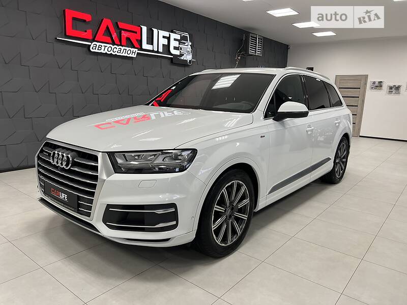 Внедорожник / Кроссовер Audi Q7 2015 в Тернополе