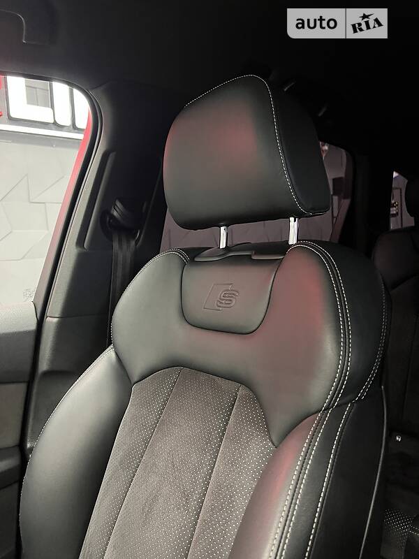 Внедорожник / Кроссовер Audi Q7 2015 в Тернополе