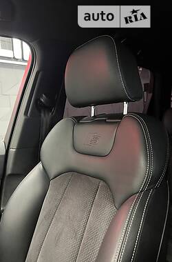 Внедорожник / Кроссовер Audi Q7 2015 в Тернополе