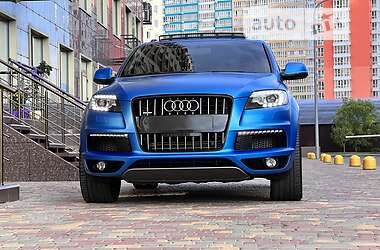 Внедорожник / Кроссовер Audi Q7 2010 в Одессе