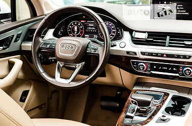 Внедорожник / Кроссовер Audi Q7 2019 в Виннице